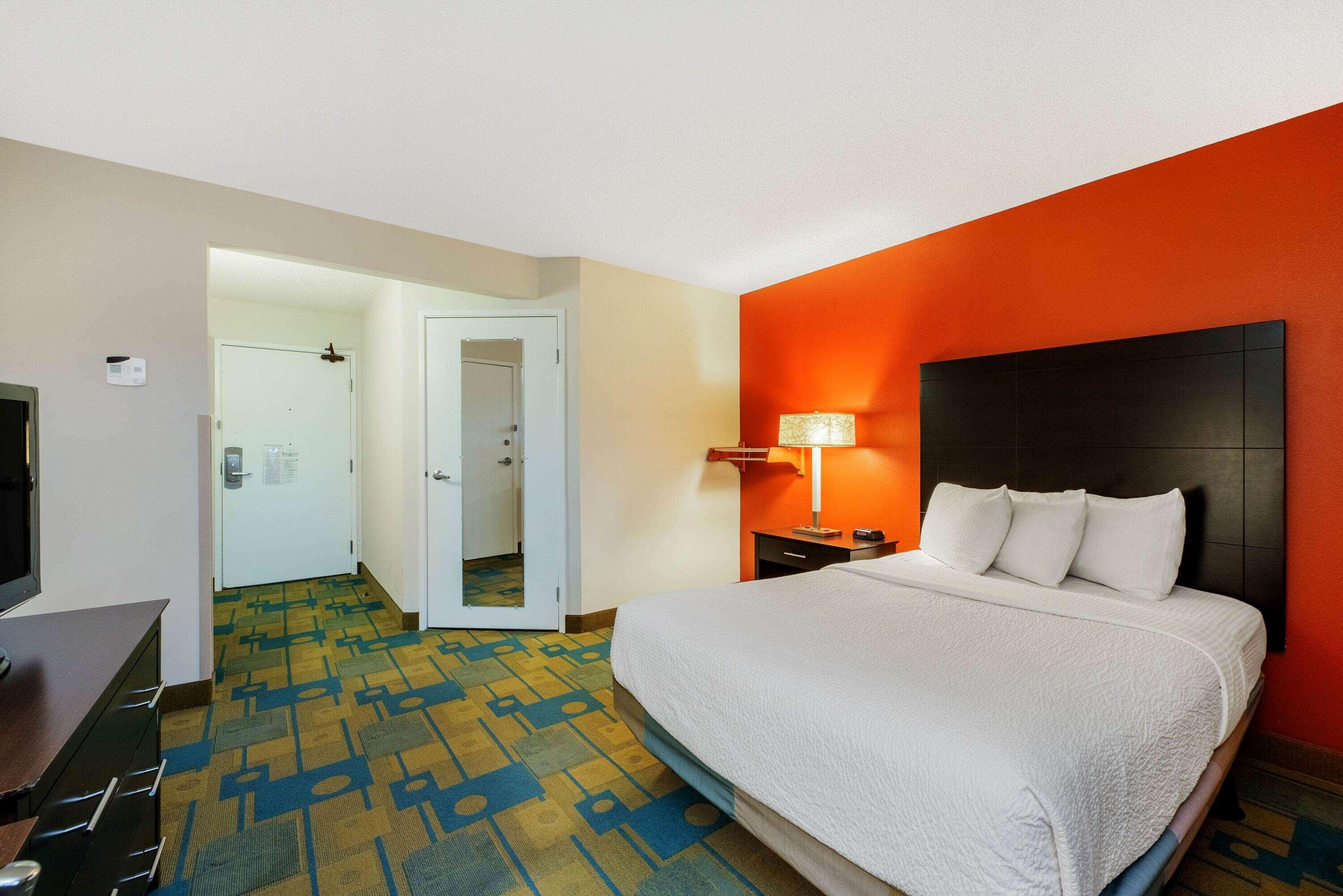 La Quinta By Wyndham Mansfield Oh Hotel Ngoại thất bức ảnh