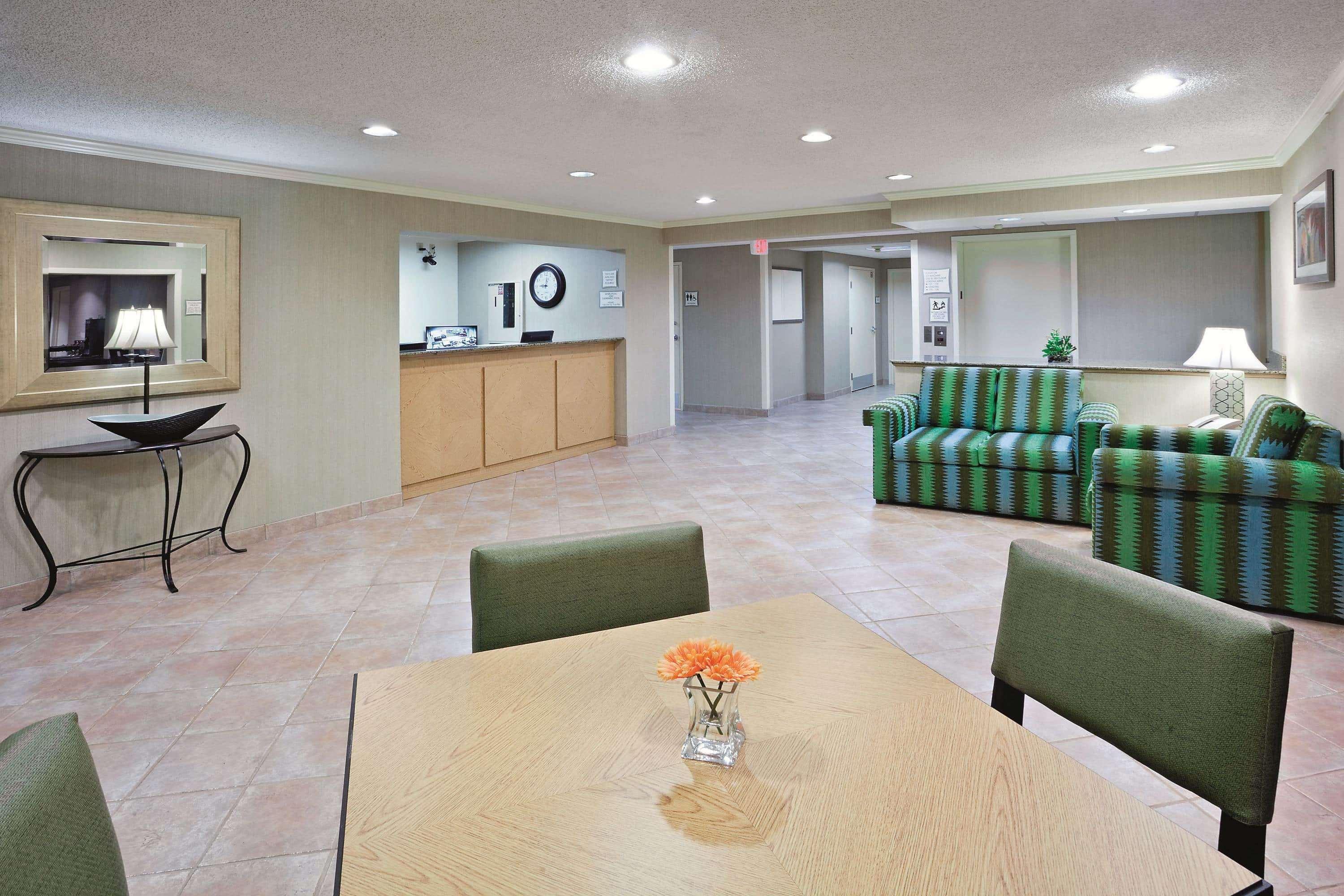 La Quinta By Wyndham Mansfield Oh Hotel Ngoại thất bức ảnh