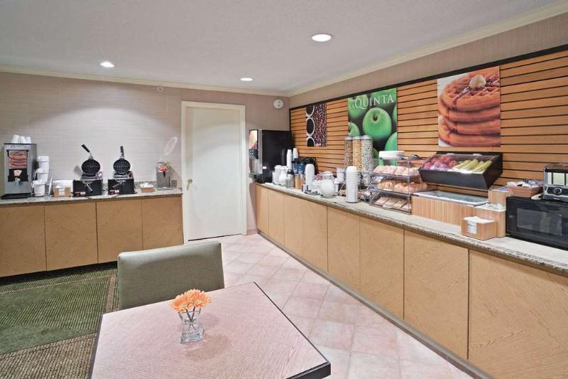 La Quinta By Wyndham Mansfield Oh Hotel Ngoại thất bức ảnh